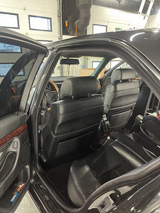 BMW 728i 1997 (5 foto / 5)