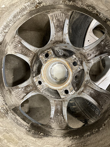 Valuveljed nissan 15”(4x114,3) 4tk (4 foto / 4)