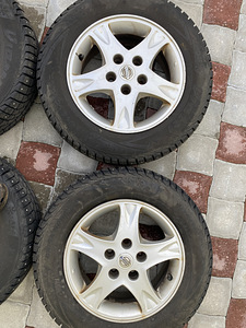 Nissan valuveljed 15”(5x114,3) (2 foto / 3)