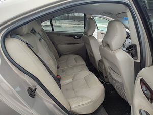 Volvo s60 (5 foto / 8)