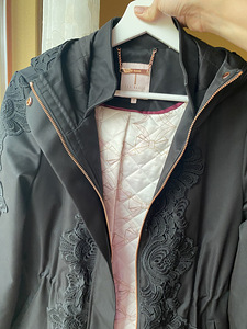 Parka TED BAKER 36-38 suurus, must (4 foto / 4)
