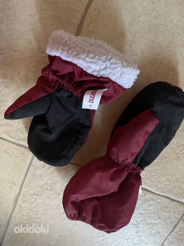 Reima Детская куртка 110 + перчатки (фото #3)