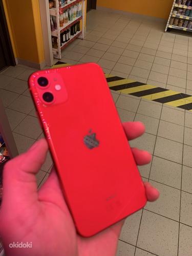 iPhone 11 64Gb Red (фото #3)