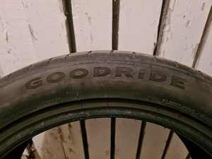Goodride Zupereco Z-107 225/45 R17 94W (4 foto / 4)