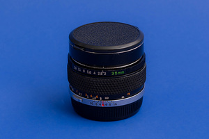 Olympus OM Zuiko 35mm F2.0 [★★★★☆] (2 foto / 3)