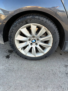 Продам BMW 523i (3 фото из 9)