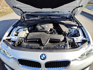 BMW 320D (4 foto / 9)