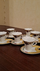 Сервиз (1 фото из 1)