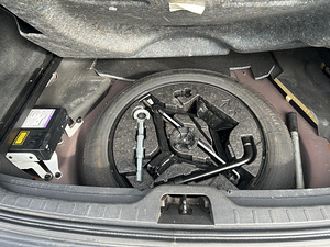Volvo XC60 (14 фото из 15)