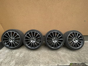 Оригинальные диски Mercedes-Benz AMG 19" (1 фото из 8)