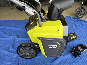 Lumepuhur RYOBI Brushless 36V, RST36X5140 (5 foto / 10)