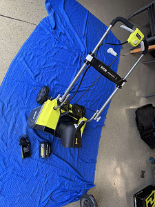 Lumepuhur RYOBI Brushless 36V, RST36X5140 (10 foto / 10)