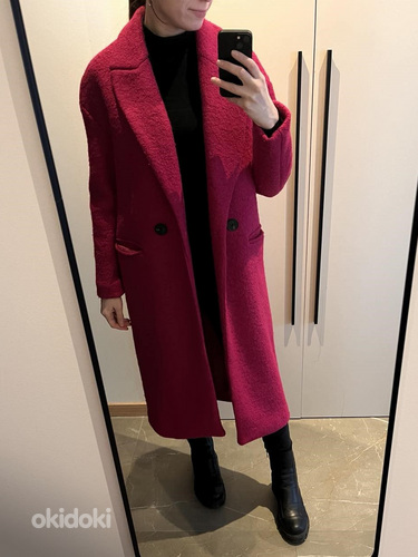 Розовое пальто Mohito, размер S (фото #1)