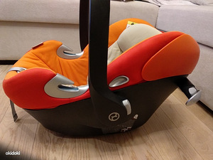 Emmaljunga vanker + Cybex Aton Q turvahäll (10 foto / 10)