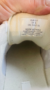 Кроссовки Nike (1 фото из 9)