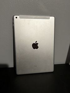 Apple iPad 7 generatsioon 32GB wifi + 4G (2 foto / 2)
