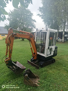 Мини-экскаватор Kubota KX-41 1.6T (1 фото из 10)