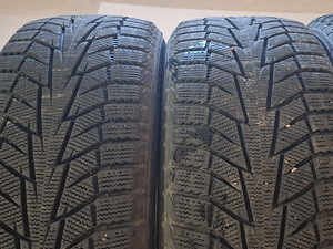 205/55/R16 Hankook I*Cept IZ2 talverehvid lamellrehvid (2 foto / 8)