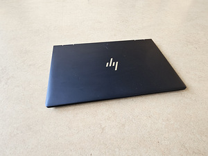 HP DragonFly G1 i7-8565U/16GB/13,3FullHD Tou/512GB/990grammi (2 foto / 2)