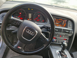 Audi A6 C6 3.0tdi Quattro (5 foto / 12)