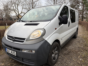 Opel Vivaro 1.9 74kW (2 фото из 14)