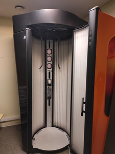 Vertikaalne solaarium SunVision V 250 XXL (2 foto / 5)