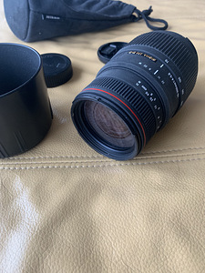 Sigma apo DG 70-300 mm 1:4-5:6 (Nikonile) (1 foto / 3)