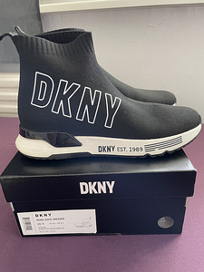 DKNY naiste sokktossud s.40 (1 foto / 10)