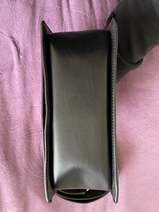 Tommy Hilfiger crossbody kott (4 foto / 7)