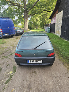 Peugeot 106 (2 foto / 15)