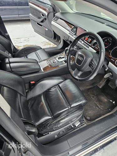 Audi A8 на запчасти (фото #2)
