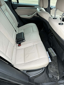 X6 e71 2012a 4.0d 225kw varuosadeks (7 foto / 9)