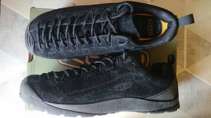 Keen 44.5 (1 foto / 1)