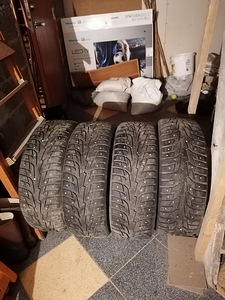 205/50/17 Hankook Winter iPike RS (1 foto / 5)