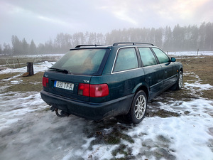 Audi a6 c4 2,5 103kw (4 foto / 6)