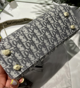 DIOR Medium Lady D-light bag. Uus! (5 foto / 7)