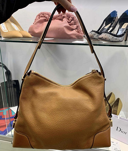 Michael Kors otiginaal pehmest täisnahast kott. (2 foto / 6)