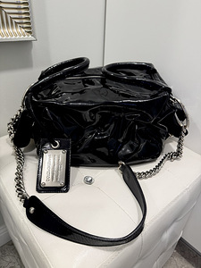 Dolce & Gabbana kott. Uues seisus! Originaal. (1 foto / 5)