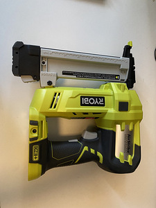 Ryobi R18S18G-0 (1 foto / 3)