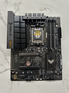 Emaplaat - ASUS TUF Gaming B650-PLUS WIFI (2 foto / 3)