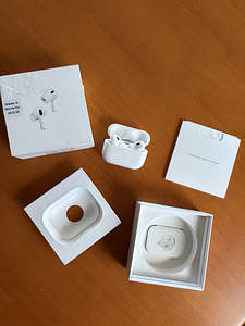 Airpods pro 2 (2 фото из 3)