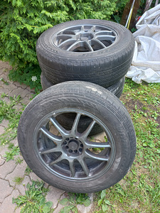Диски с шинами (2 фото из 2)