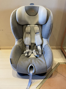 Britax Römer turvatool 9-18 kg (1 foto / 2)