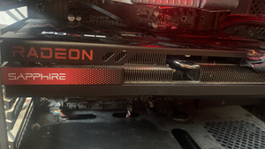 Sapphire Pulse RX 7800 XT 16GB (1 foto / 2)