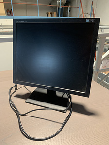 LG FLATRON L1919S; 19" LCD monitor (3 foto / 3)