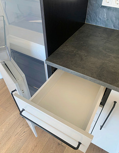 Кухонный уголок IKEA (4 фото из 7)