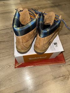 Timberland 6 inch premium 42 uued (3 foto / 8)