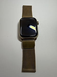 Apple watch 9 Stainless steel, 41mm, Gps +Lte Gold (2 foto / 7)