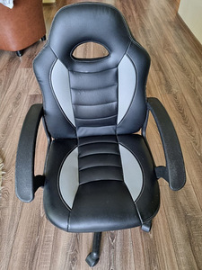 Стул / Chair (1 фото из 4)