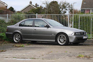 5x120 17'' BMW valuveljed + korralik lamellrehv (2 foto / 8)
